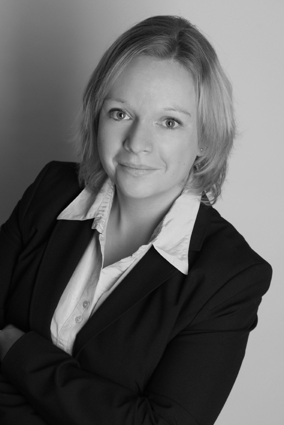 Frau Koch Bewerbungsfotos 2015 fotografiert von Fotostudio Witten - Kristina Bruns