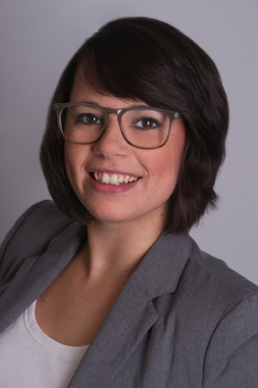 Bewerbungsfotos Frau Kleinicke fotografiert von Fotostudio Witten - Kristina Bruns